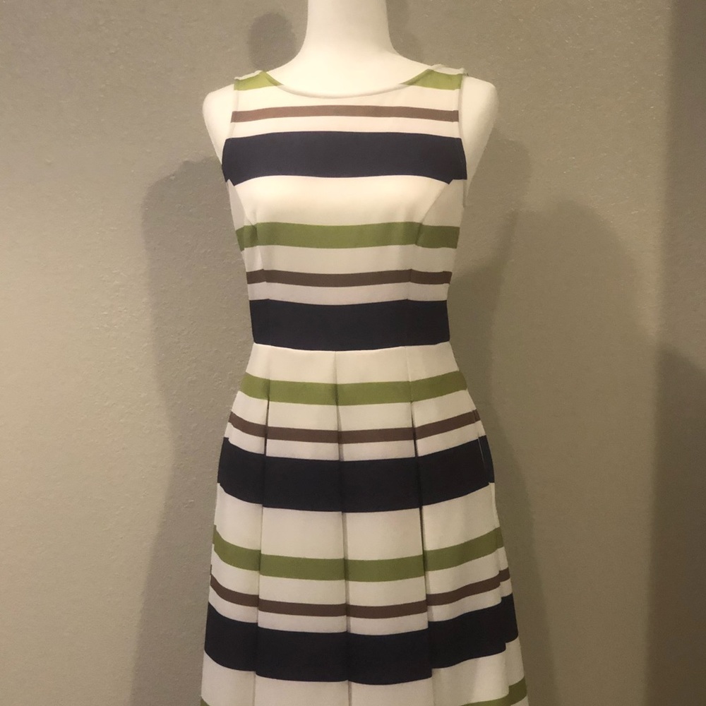 Perfect spring summer dress with pockets